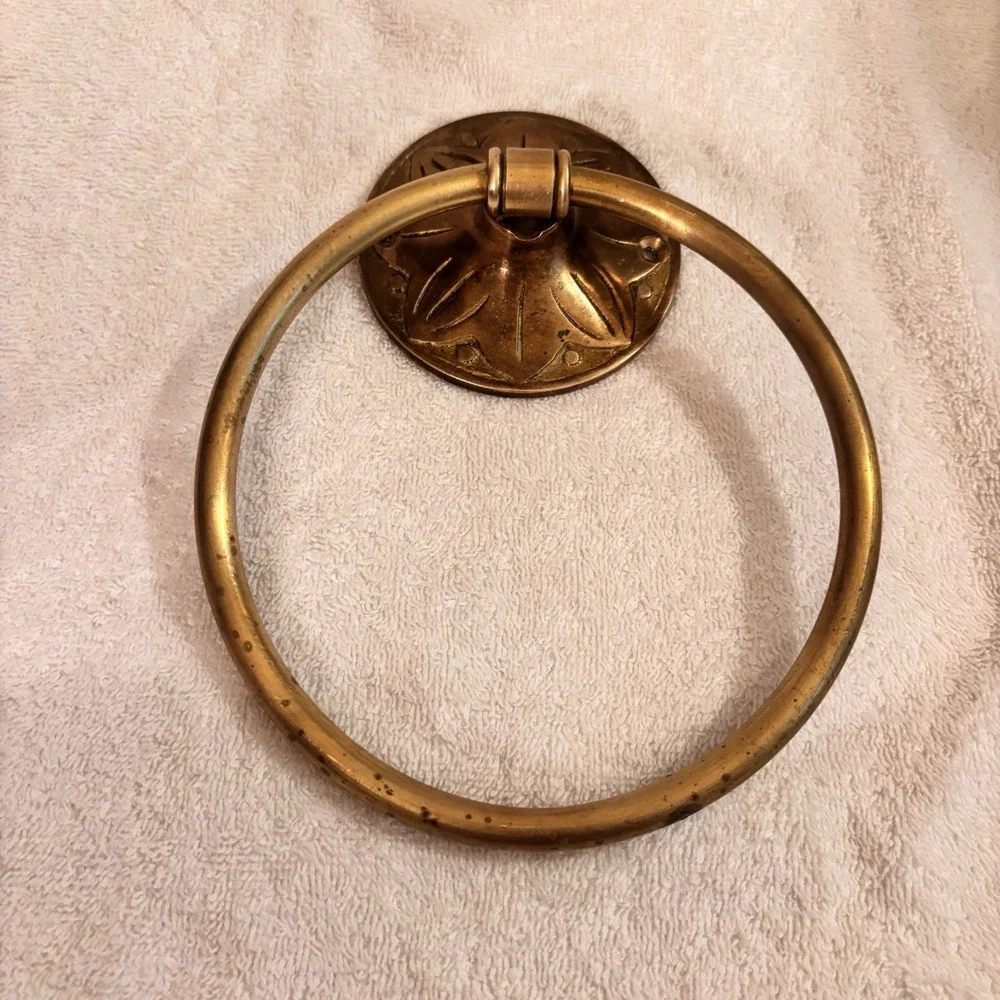 Vintage Brass Towel Rings Set of 2 Floral Backplate Bathroom Wall Hardware